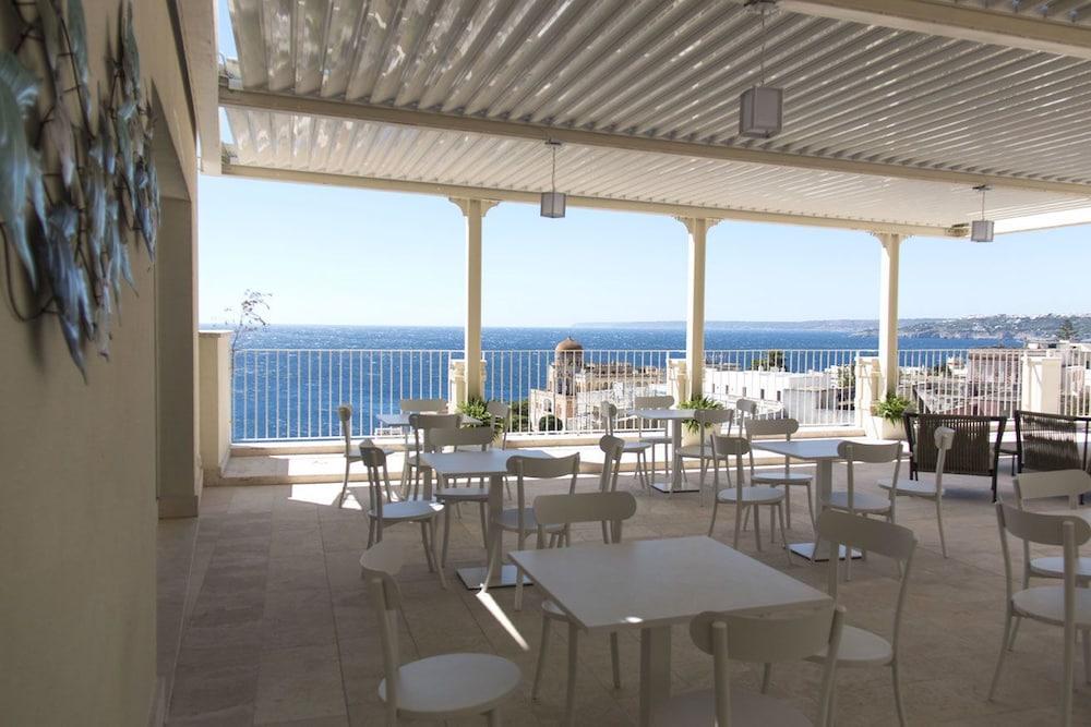 Est 4* Santa Cesarea Terme