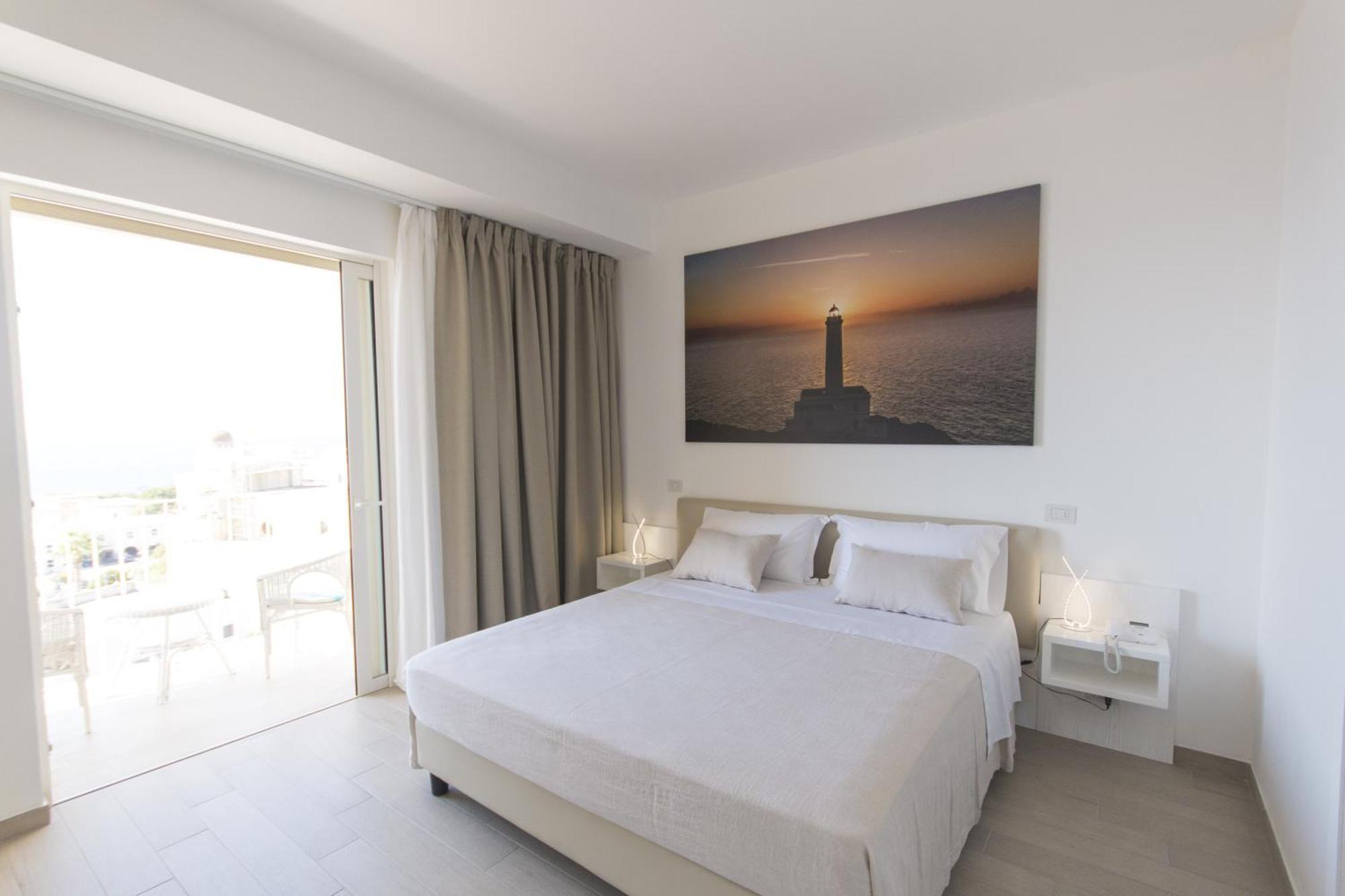 Hotel Est Santa Cesarea Terme