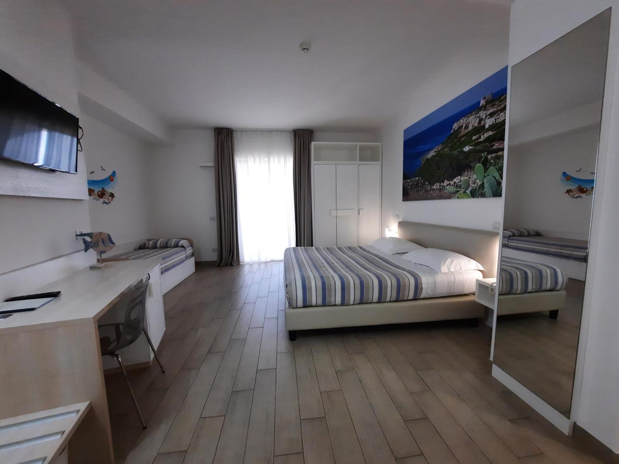 Hotel Est