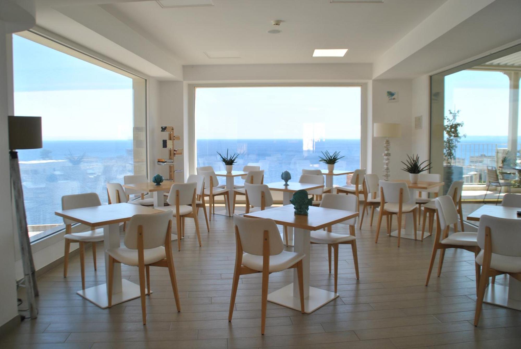 Est 4* Santa Cesarea Terme