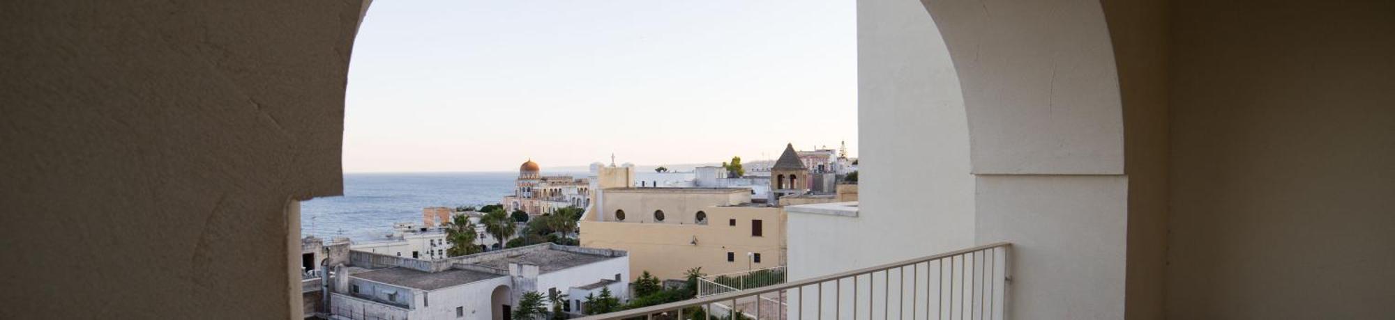 Est Santa Cesarea Terme