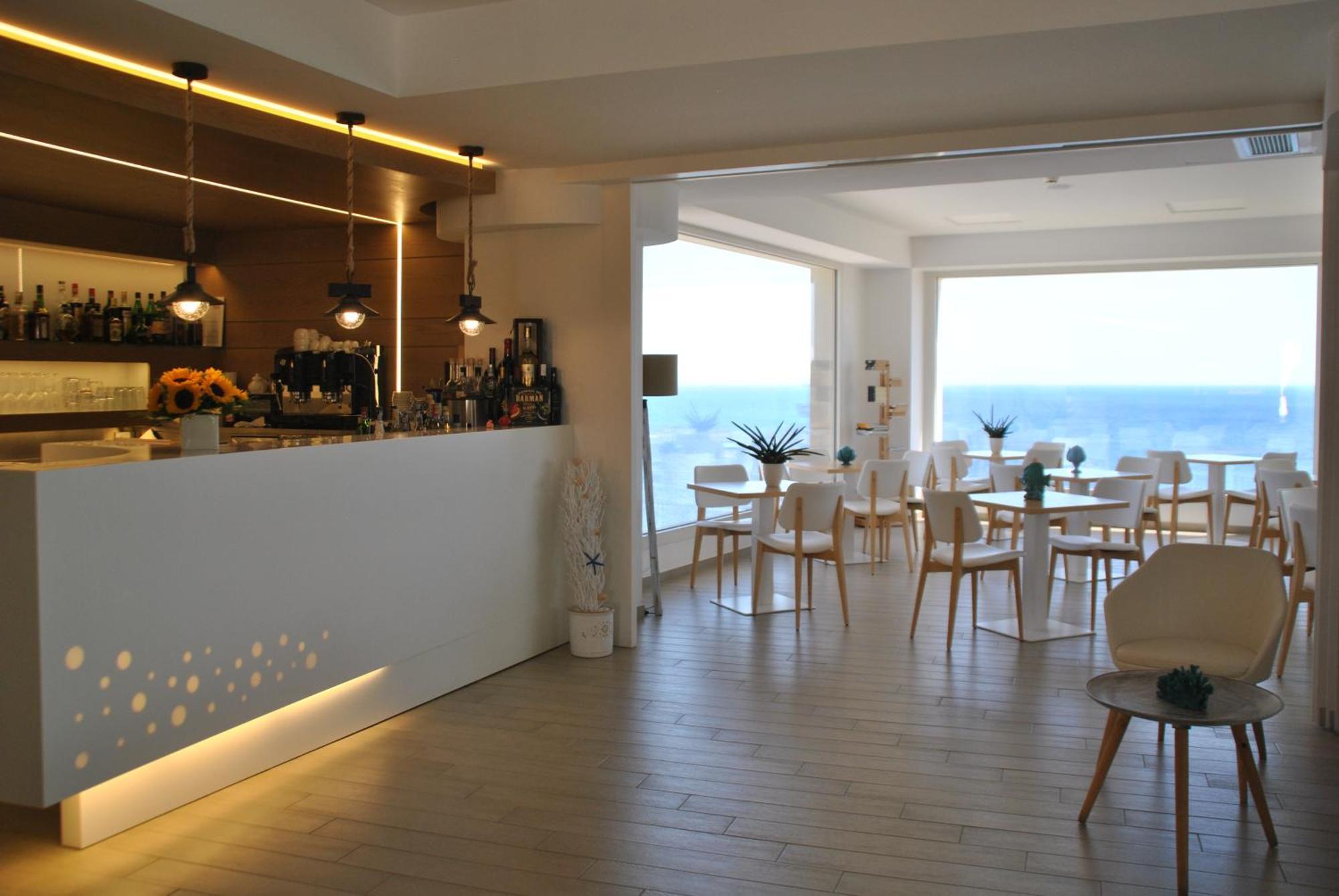 Est 4* Santa Cesarea Terme